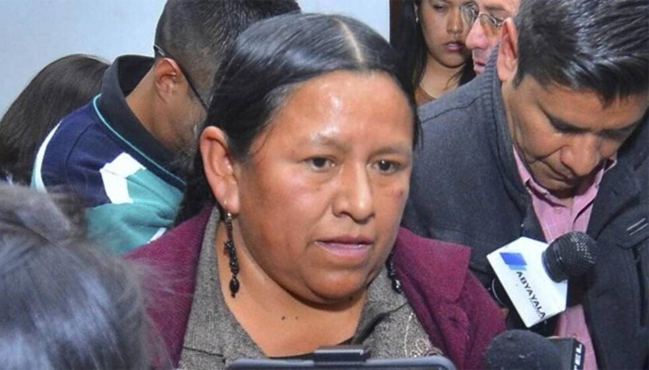 Achacollo está en Brasil y tiene iniciado su trámite de refugiada, aseguran allegados a la exministra
