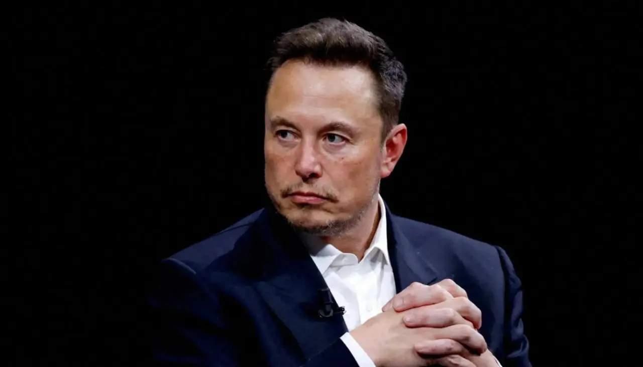 Musk anuncia una app para revolucionar el sistema de mensajería y destronar a WhatsApp