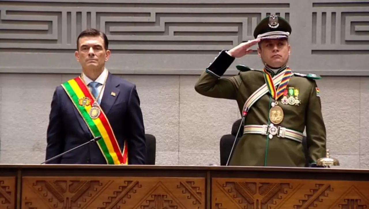 Informe especial: ¿Cómo perciben los bolivianos el primer mes de gobierno de Rodrigo Paz? 