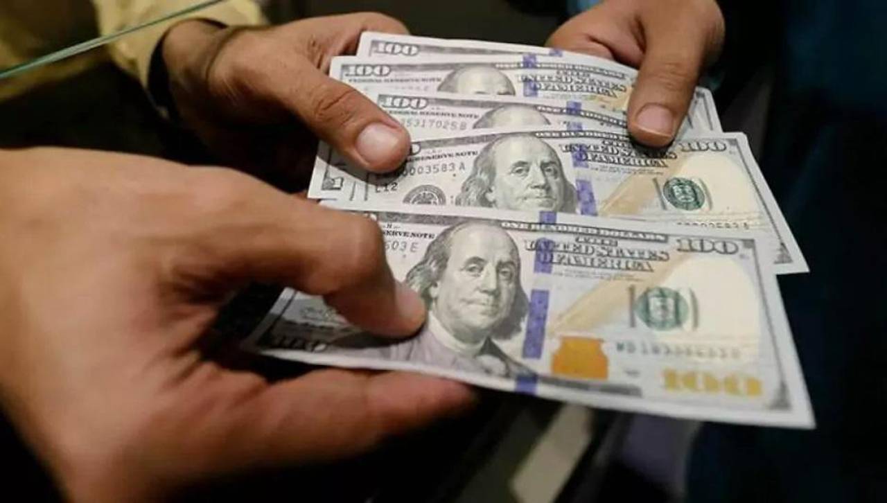 ¿A cuánto se cotiza el ‘dólar calle’, el digital y el referencial este jueves?