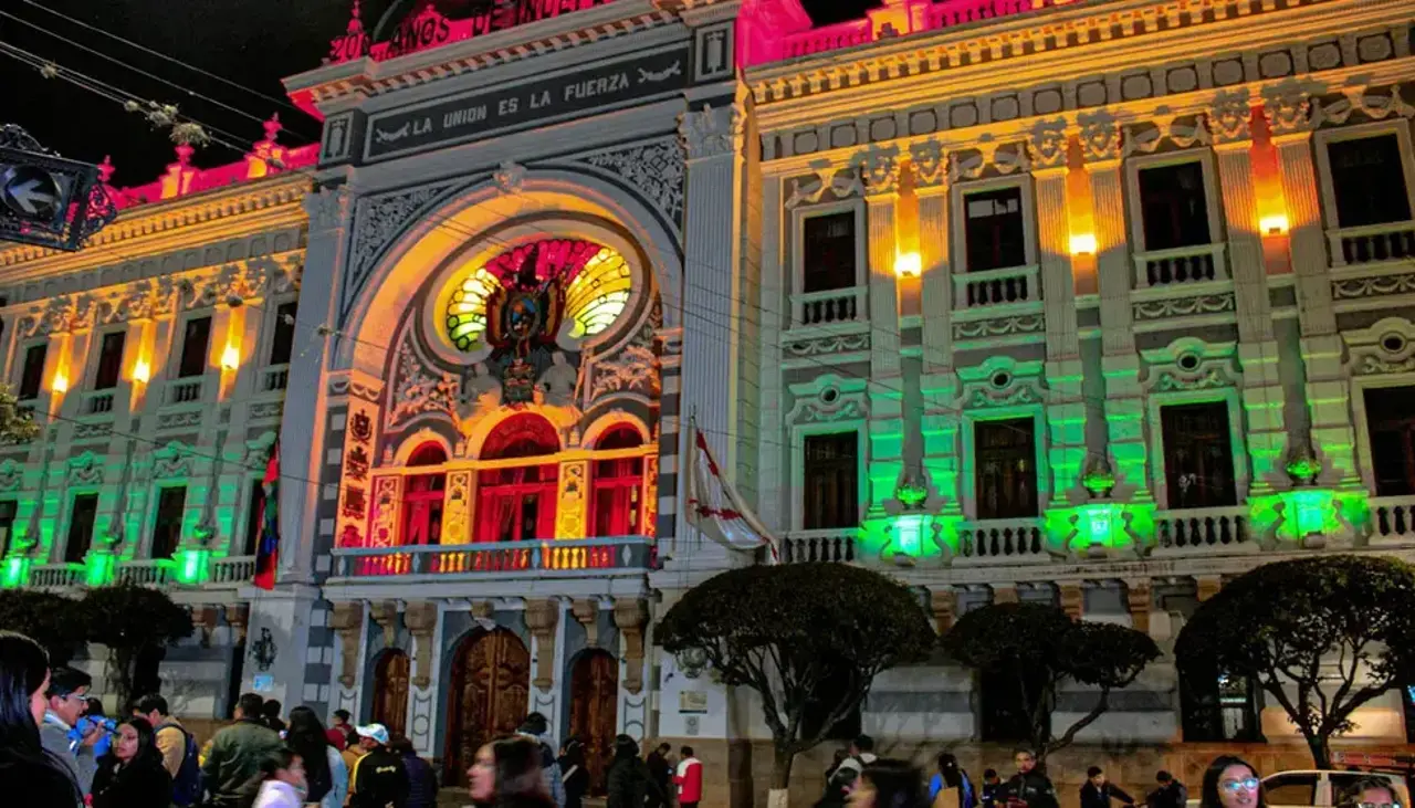 Bolivia inicia su semana de celebración por los 201 años de independencia; conoce la agenda de actos oficiales
