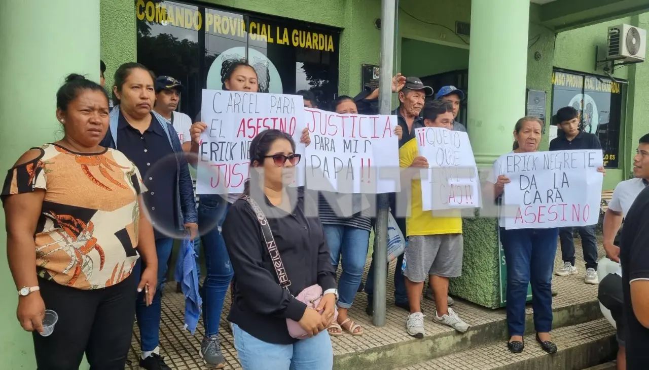 Chofer se entrega un día después de atropellar a dos hombres y causar la muerte de uno de ellos