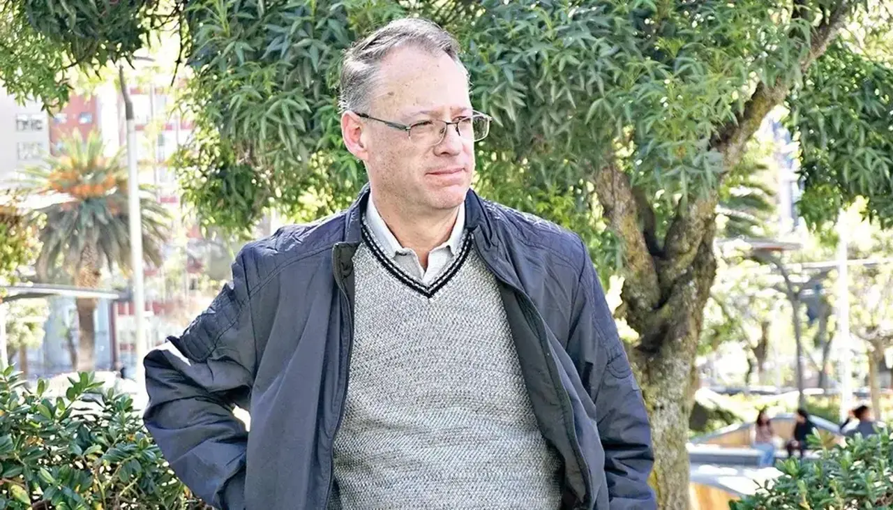 Analista Dunn: “No es que el presidente cambie el gabinete, sino que algunos ministros lo abandonan; no es buena señal”