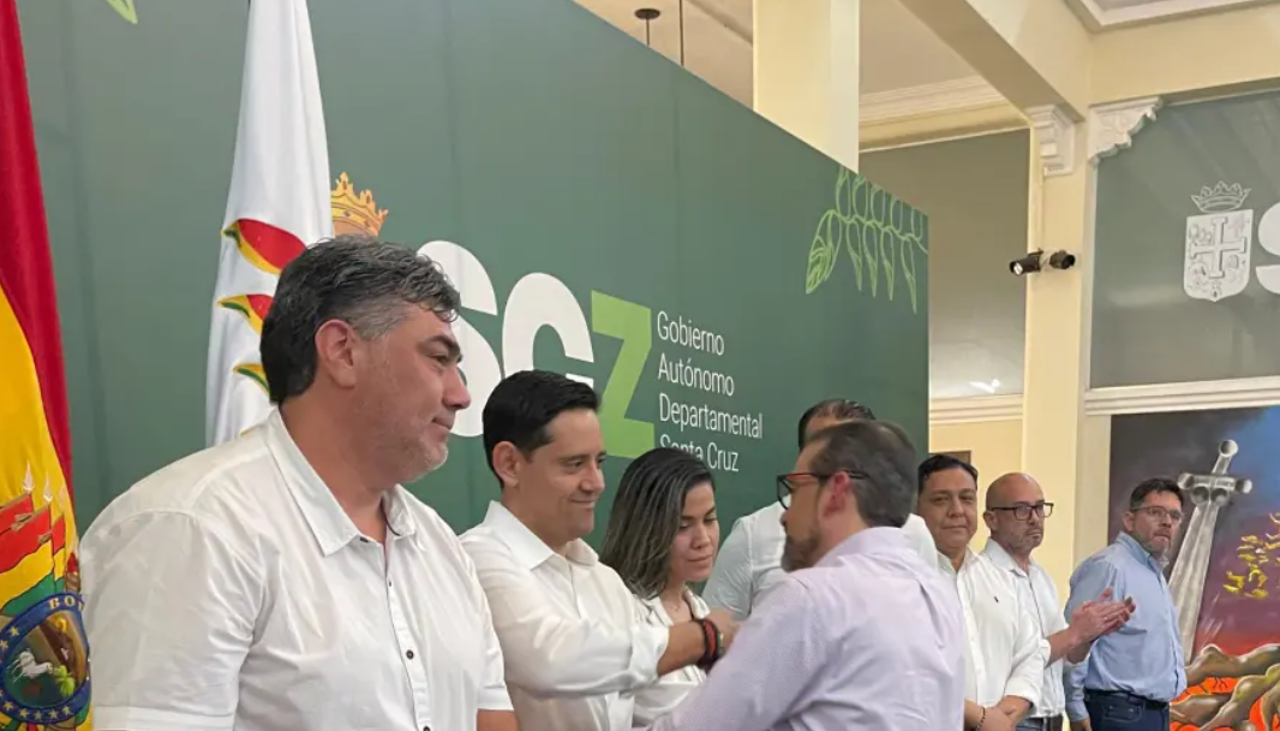 Santa Cruz: Gabinete de Camacho presentará este jueves su renuncia y ALD elegirá su directiva ad hoc
