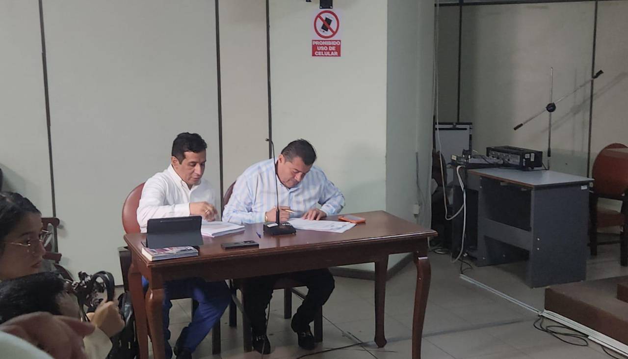 Jhonny Fernández llega a su audiencia por malversación de fondos