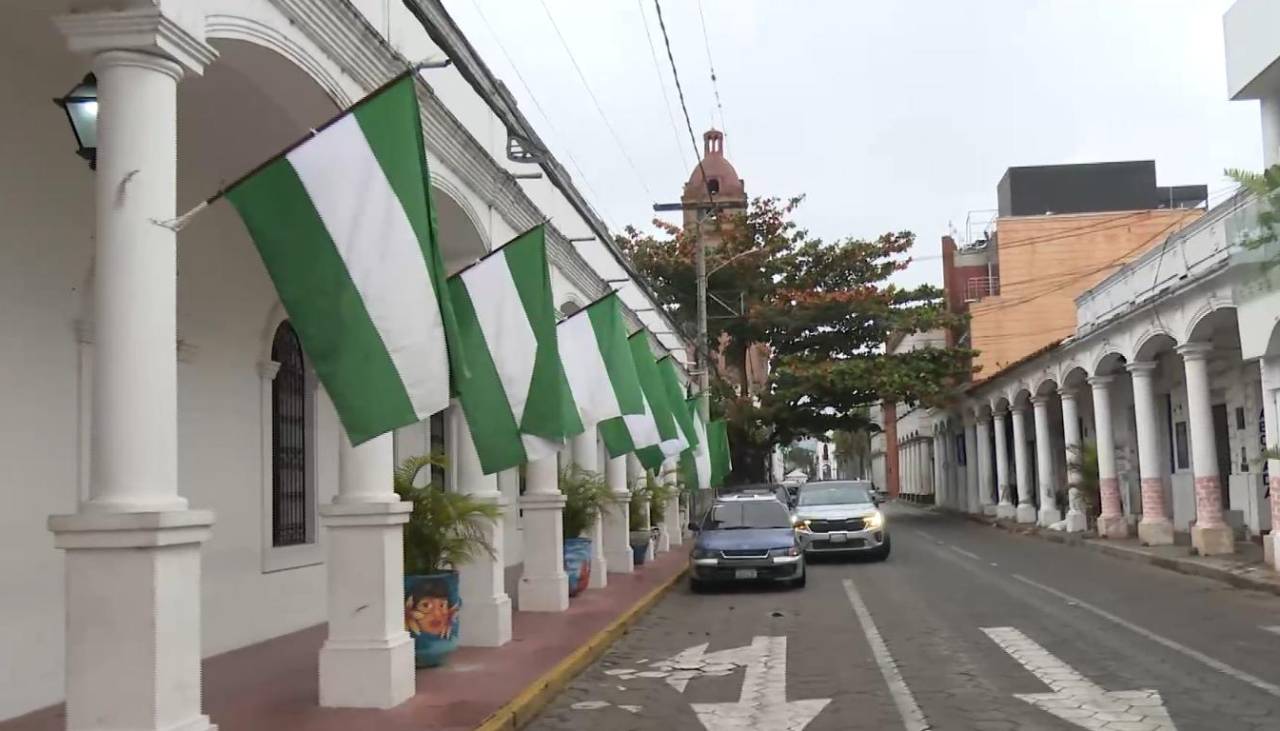 Santa Cruz se viste de verde y blanco para conmemorar el Día de la Bandera Cruceña