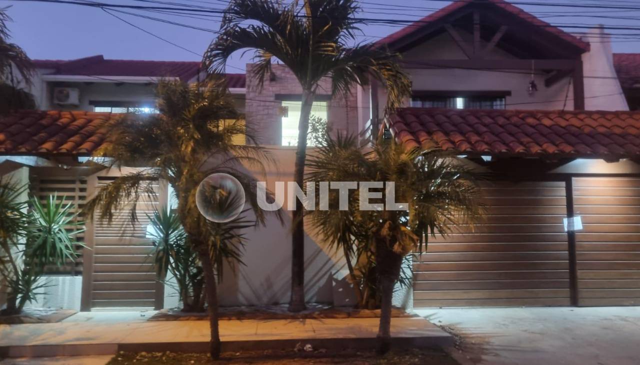 Investigan la muerte de tres personas que fueron halladas al interior de una casa de la zona norte de la capital cruceña