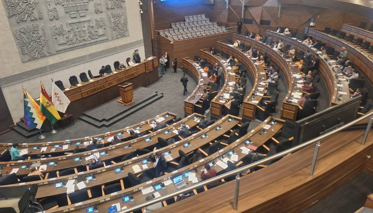 Diputados instalan sesión y declaran cuarto intermedio para consensuar el debate del PGE 2026 y los dos créditos externos 