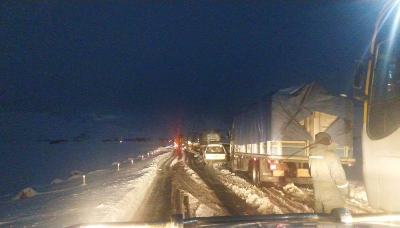 La nevada persiste: Los viajes a los Yungas y al norte de La Paz siguen suspendidos 