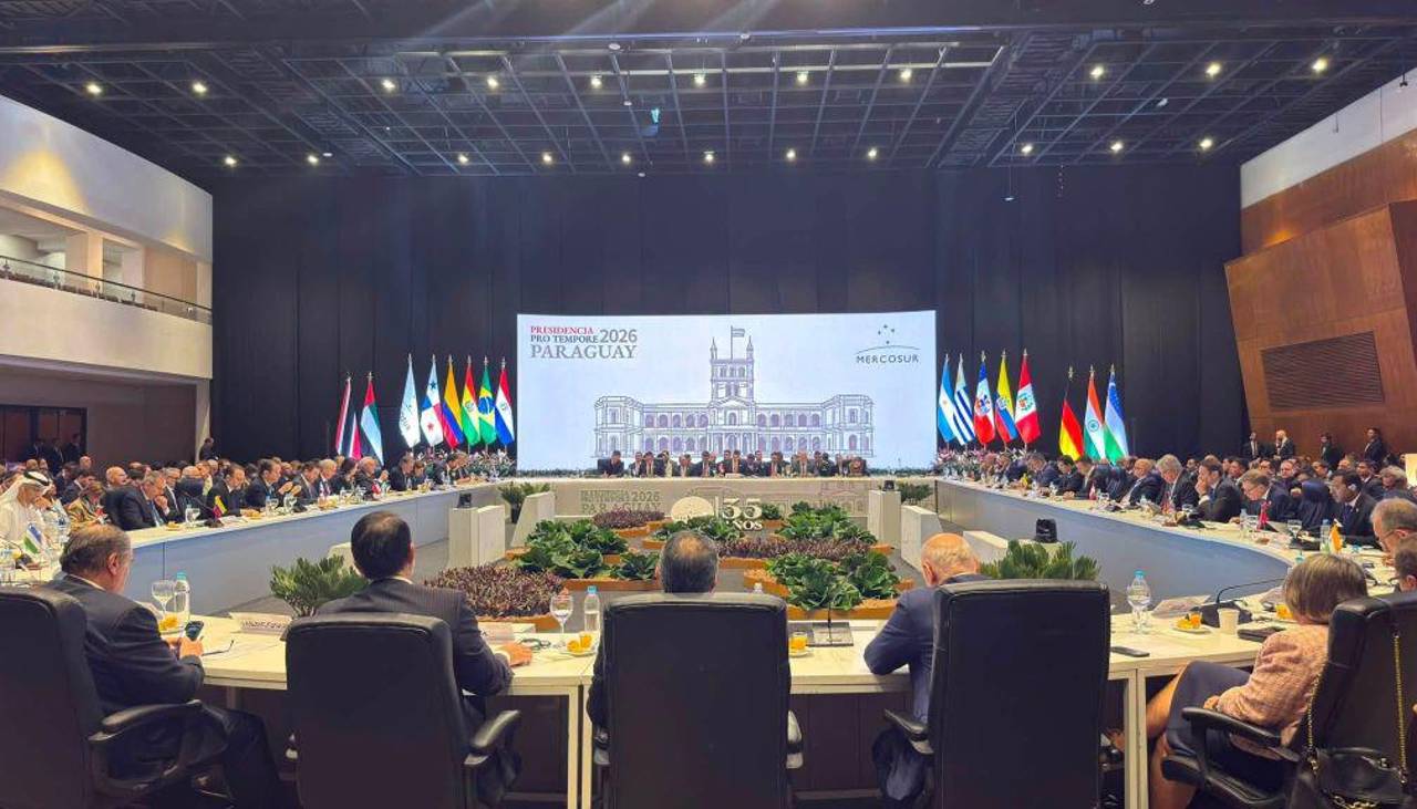 Paz participa de la cumbre del Mercosur para sellar acuerdos y sostener reuniones bilaterales 