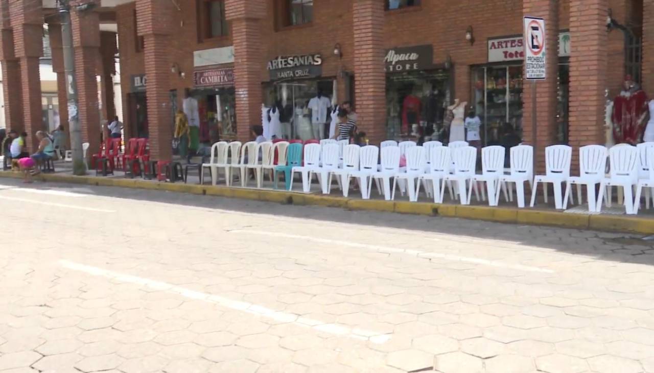 Precarnavalera: Alcaldía pondrá sillas para que el público pueda ver el paso de las comparsas sin costo