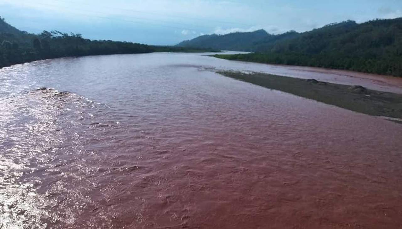 Hombre desaparece mientras se bañaba en un río en el norte de La Paz; la Policía y comunarios continúan con la búsqueda