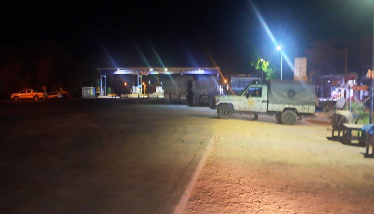 Cochabamba: Presencia policial y expansión de bloqueos paralizan rutas al oriente y occidente