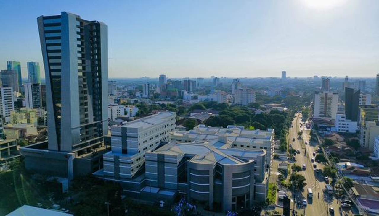 Bolivia hace historia: lidera en toda Latinoamérica la validación de médicos en Brasil, con UDABOL como protagonista