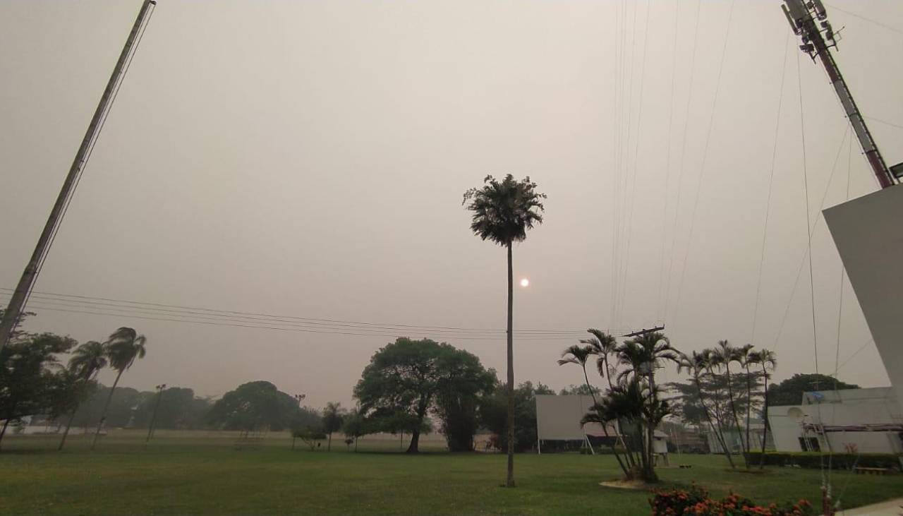 El aire en la capital cruceña es “extremadamente malo”; el pico más alto de contaminación llegó a 434