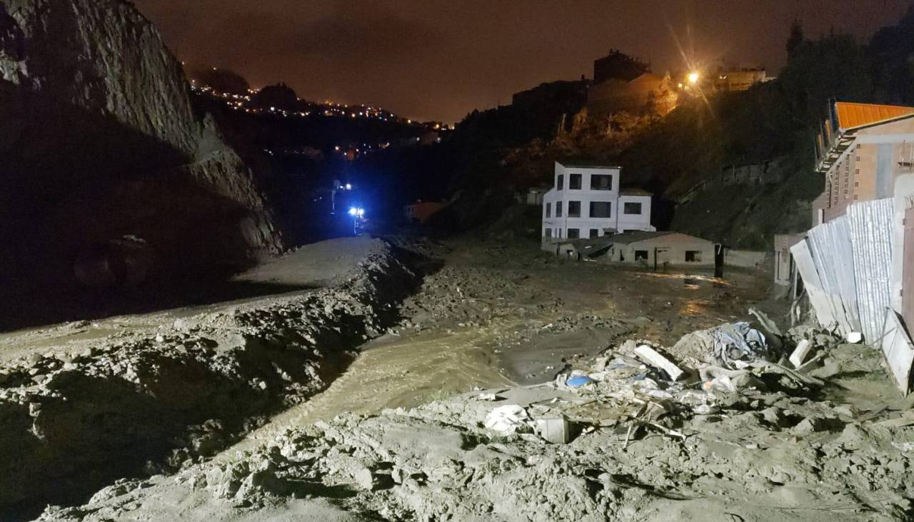 Bajo Llojeta: La mazamorra ingresa nuevamente a la zona tras una intensa lluvia en La Paz 