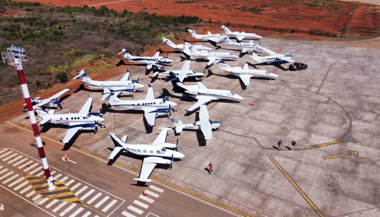 Movimiento de la Fexposiv lleva al Gobierno a declarar internacional al aeropuerto de San Ignacio por tres días