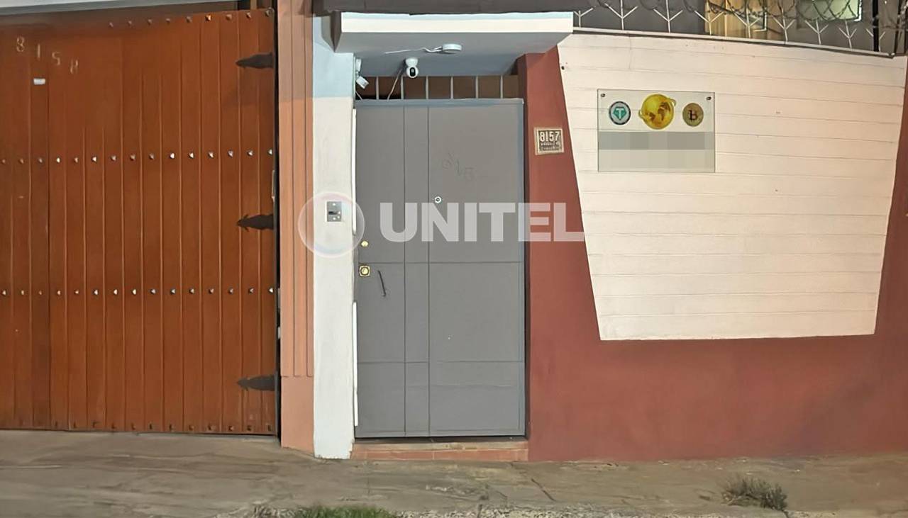 Secuestran armas y vehículos de la casa de cambios vinculada a Cerimedo; el representante legal huyó con $us 700.000, según Fiscalía