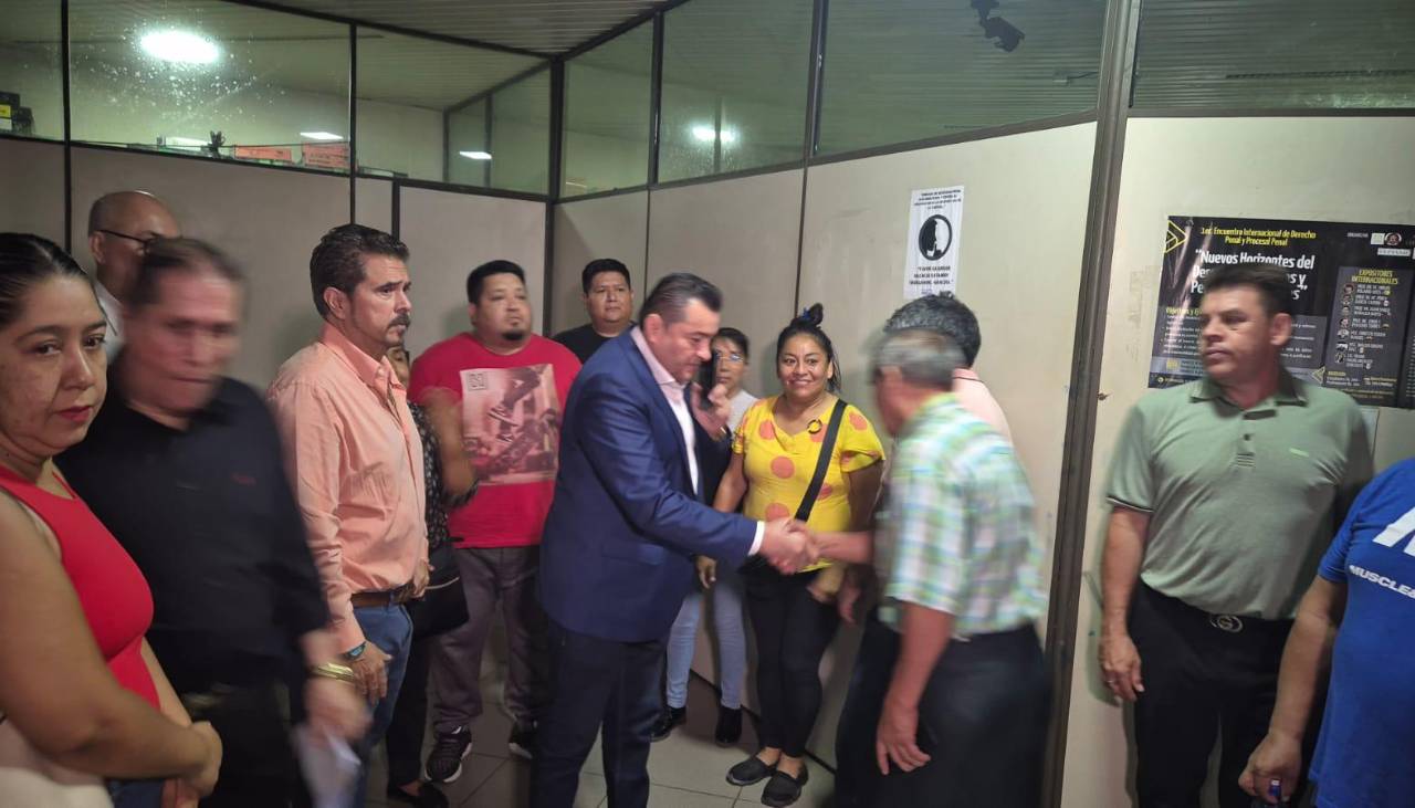 Alcalde Jhonny Fernández se presenta a su audiencia por el caso Mutualista