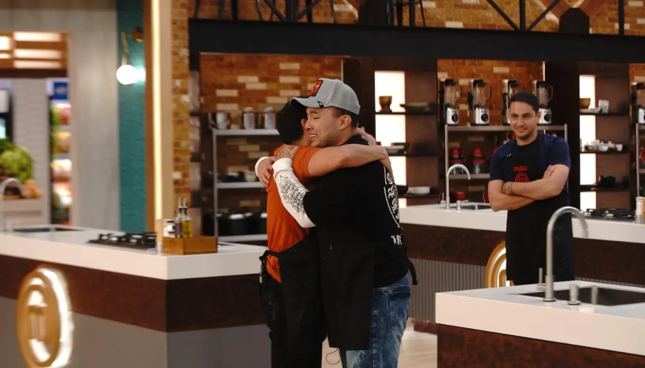 Hasta las lágrimas: La emotiva despedida a Oliver Montoya de MasterChef