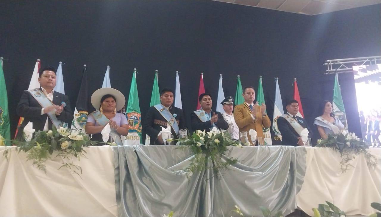 Loza cuestiona ausencia de Paz en actos de la Gobernación y le pide “no abandonar” a Cochabamba