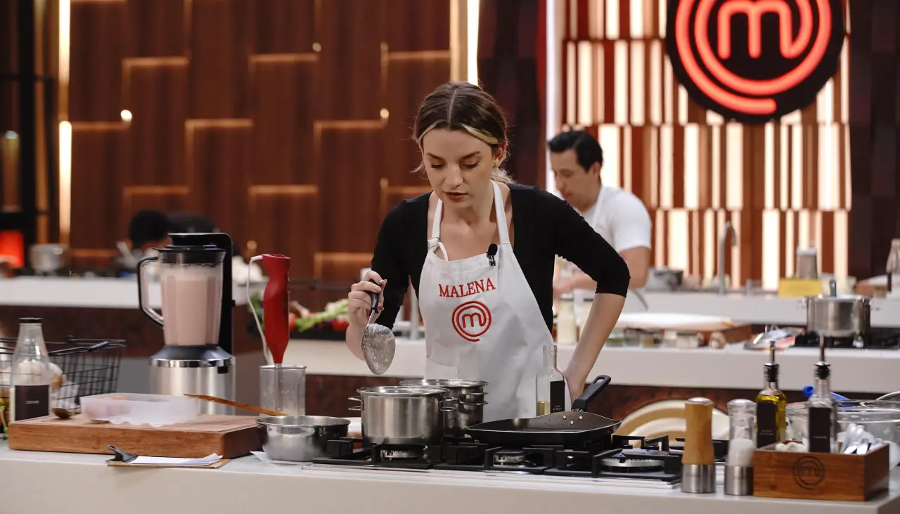 El clamor de ayuda de Malena al verse en problemas en la cocina 