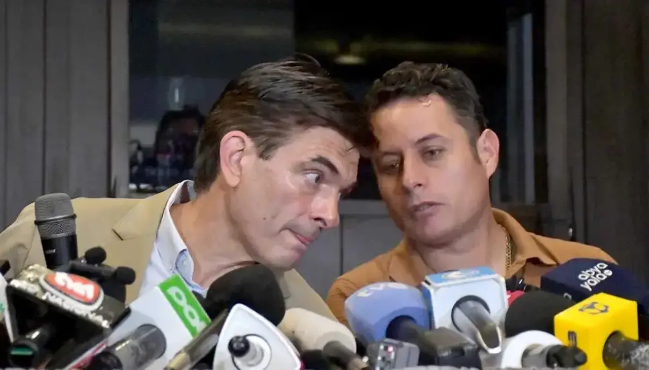 Paz: “Le vi un perfil dictatorial y peligroso” al vicepresidente Lara por el cruce con el militar en Viacha