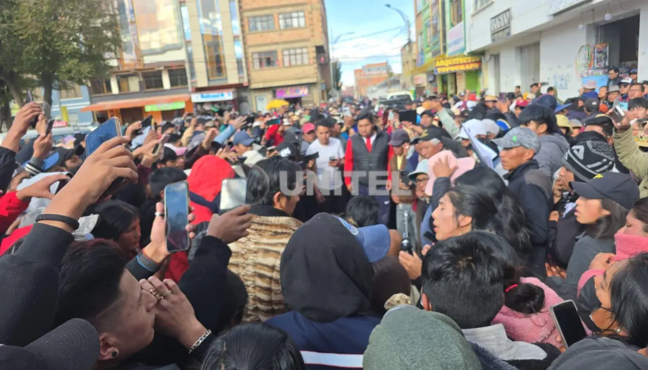 Tras tensión en Viacha, acusados de matar a un chofer se salvan de ser linchados y son llevados de nuevo a celdas