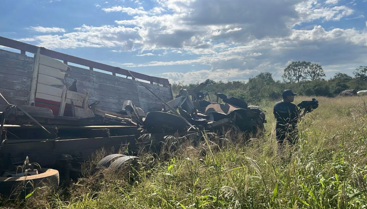 Tragedia en la Bioceánica: Policía señala que camión parado en la ruta no tenía señalización 