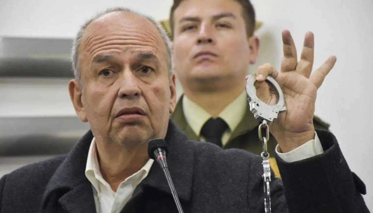 Gobierno confirma que Murillo arribará a Bolivia deportado de EEUU y será aprehendido para que responda ante la Justicia