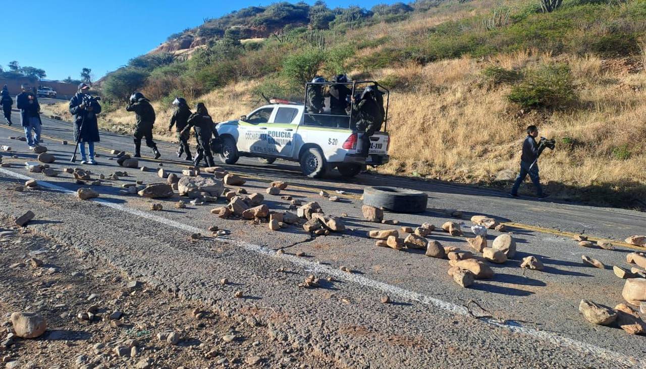 Policía nacional reporta 150 puntos de bloqueos en cinco departamentos del país