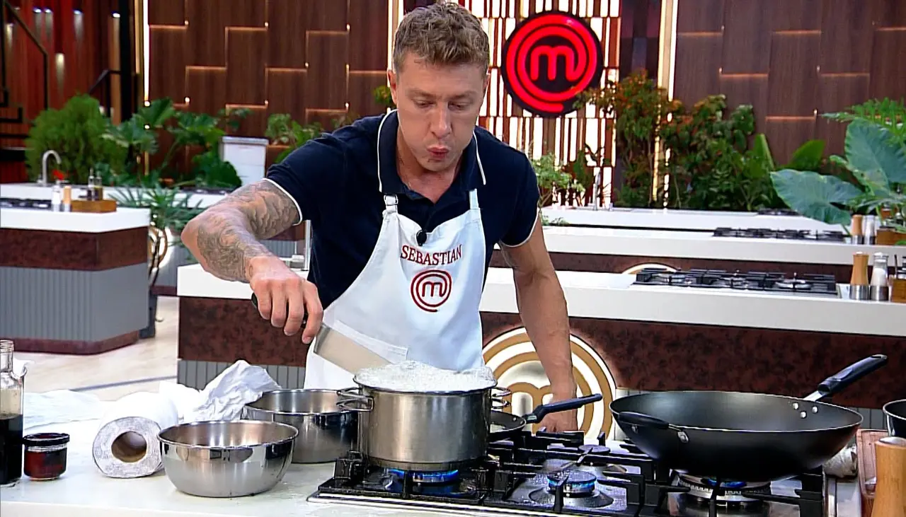 El sufrimiento de Sebastian y Renata al preparar sus platos en una noche decisiva 