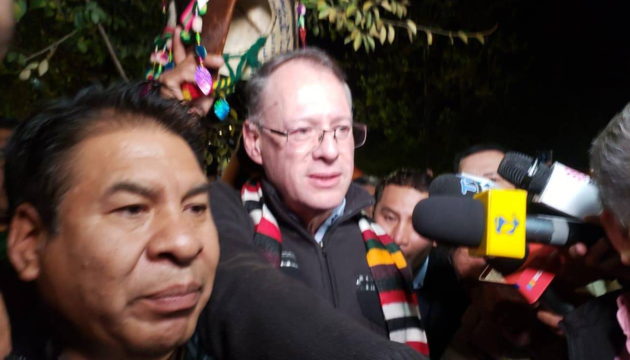“Tenemos todos los requisitos”: Jaime Dunn llega al TSE y dice que hace trámites para inscribir su candidatura 