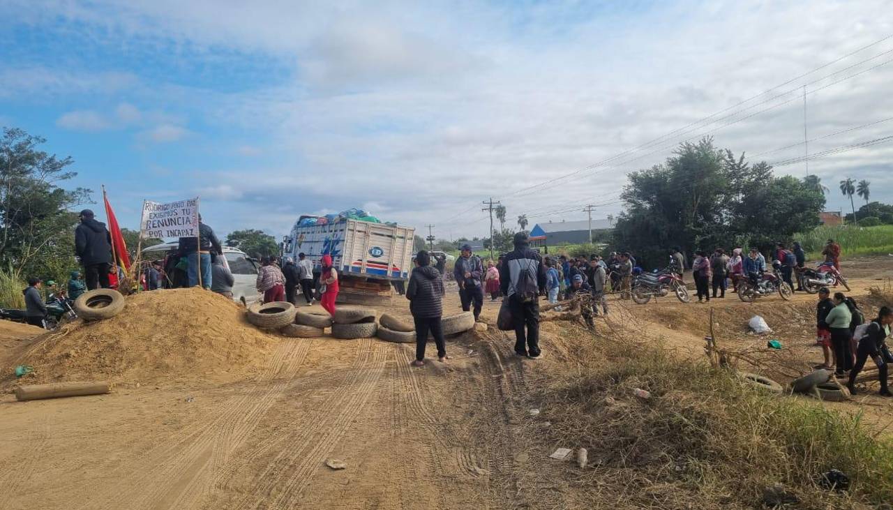 En medio del bloqueo, Alcaldía de San Julián confirma diálogo entre movilizados y autoridades