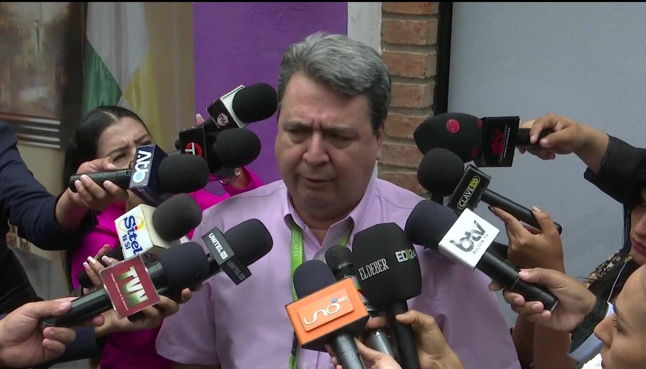 Caso maletas: Fiscalía apela la detención domiciliaria sin escolta de Laura Rojas