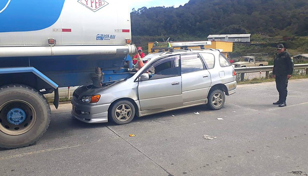 “Tienen que curarla”: El drama de la niña que sobrevivió al accidente en los Yungas, que no sabe que su madre murió