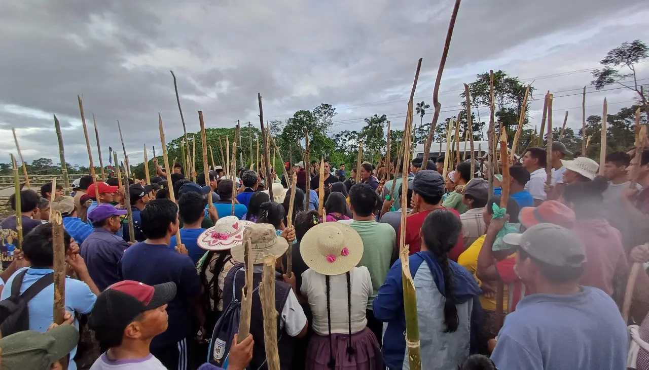 Evistas determinan “pausa humanitaria” en los bloqueos en carreteras tras muertes