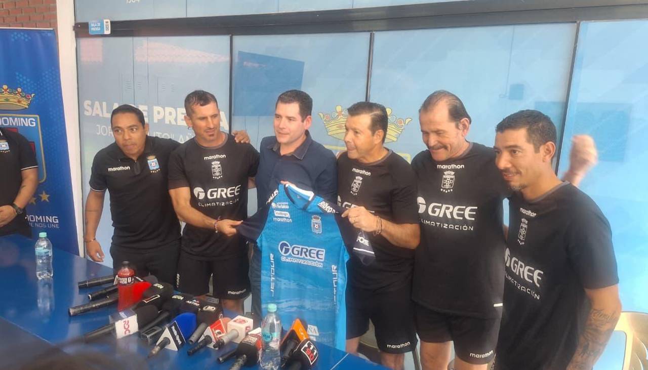 El exseleccionador de Bolivia ‘Platiní’ Sánchez llega al banquillo del Blooming