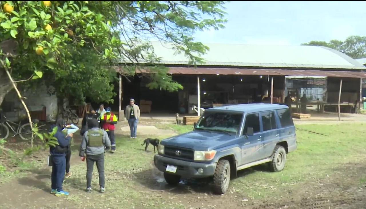 Narcomaderas: Allanan un aserradero en Santa Cruz y toman muestras para pericias 