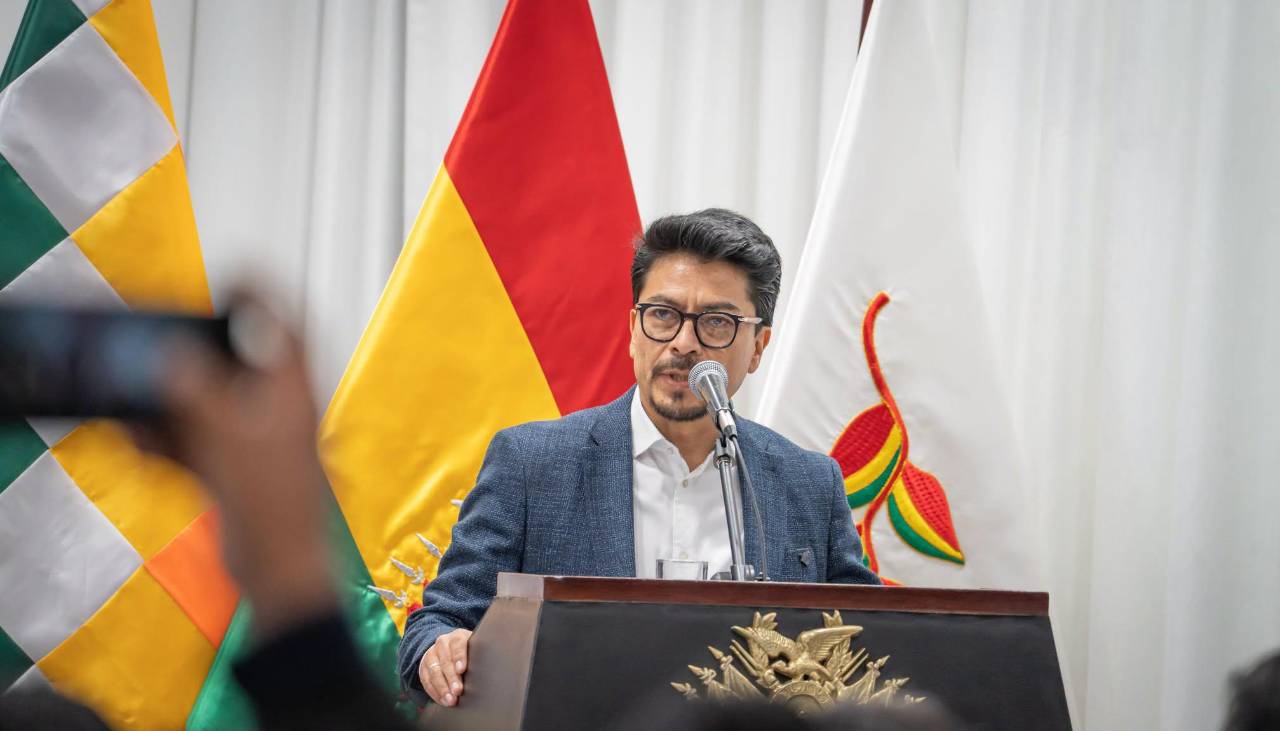 “El primero en pronunciarse ha sido nuestro presidente”, dice Aramayo sobre el atentado contra Beller