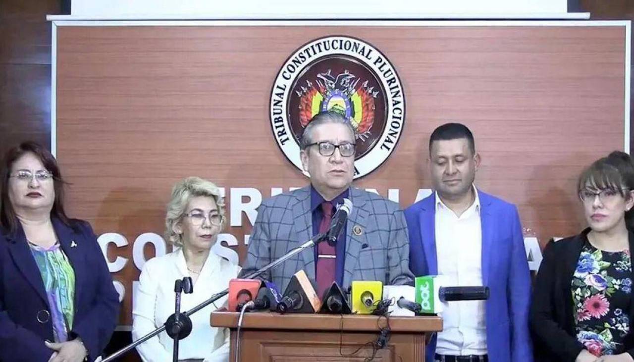 Sala Constitucional dispone el cese inmediato de magistrados prorrogados del TCP y remitir antecedentes a la Fiscalía