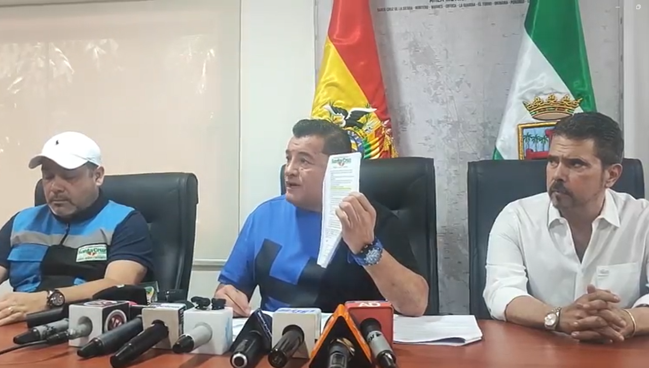 Santa Cruz: Jhonny da ultimátum al transporte urbano y les exige volver a trabajar