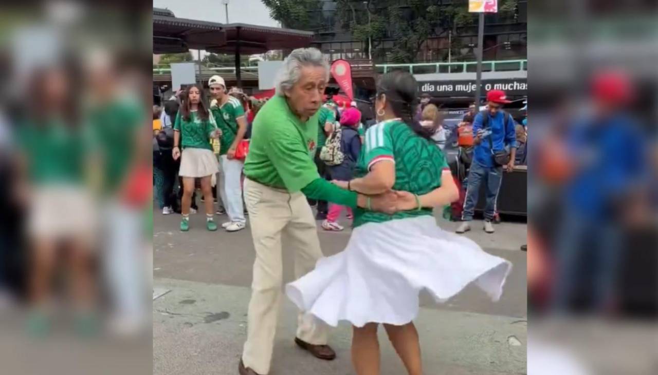Video: pareja de abuelitos conquista las redes bailando en la previa al Mundial 2026