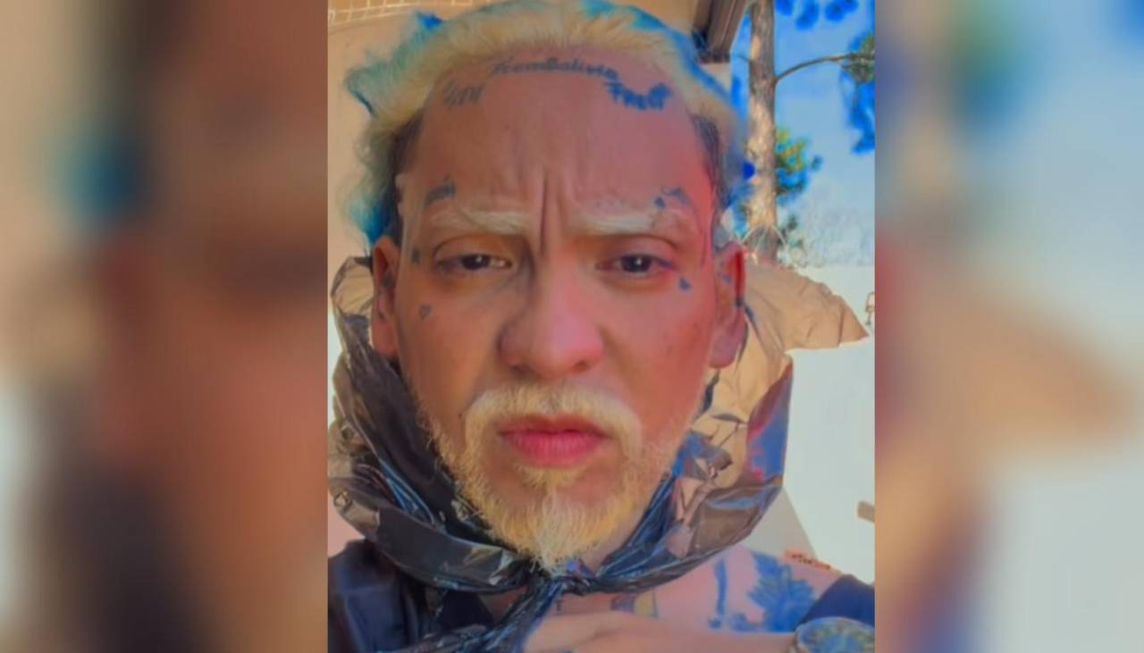 “Se va a poner de moda”, dice Bony Lovy tras sorprender con su radical cambio de look