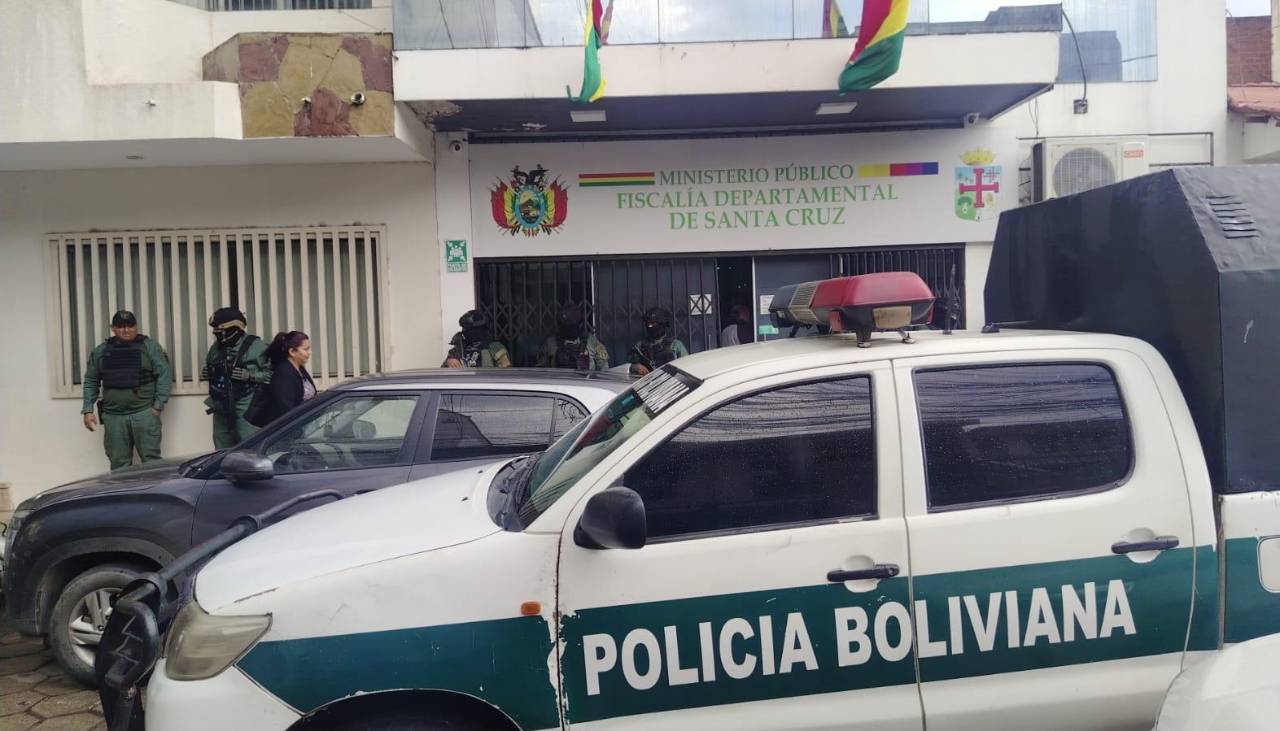 “Entrará en reserva”, señala la Fiscalía tras atentado a Beller, caso en el que se arrestó a un asesor del presidente Paz