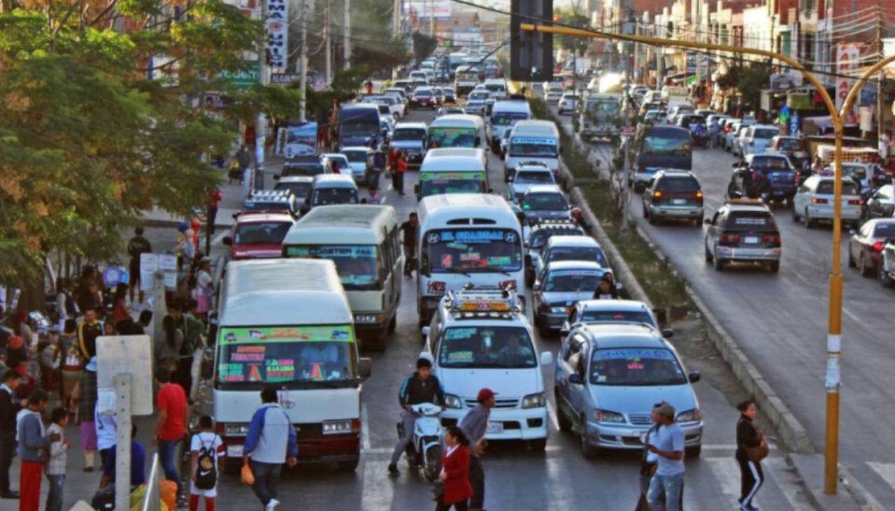Transporte público levanta el paro en Tarija tras el acuerdo sobre una tarifa una transitoria