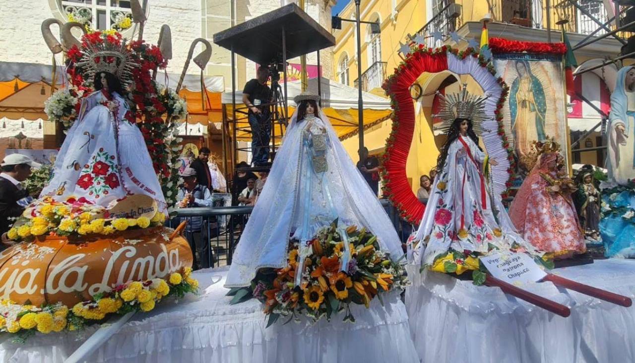 Más de 30 advocaciones marianas dieron inicio a los actos centrales por la fiesta de la Virgen de Urkupiña