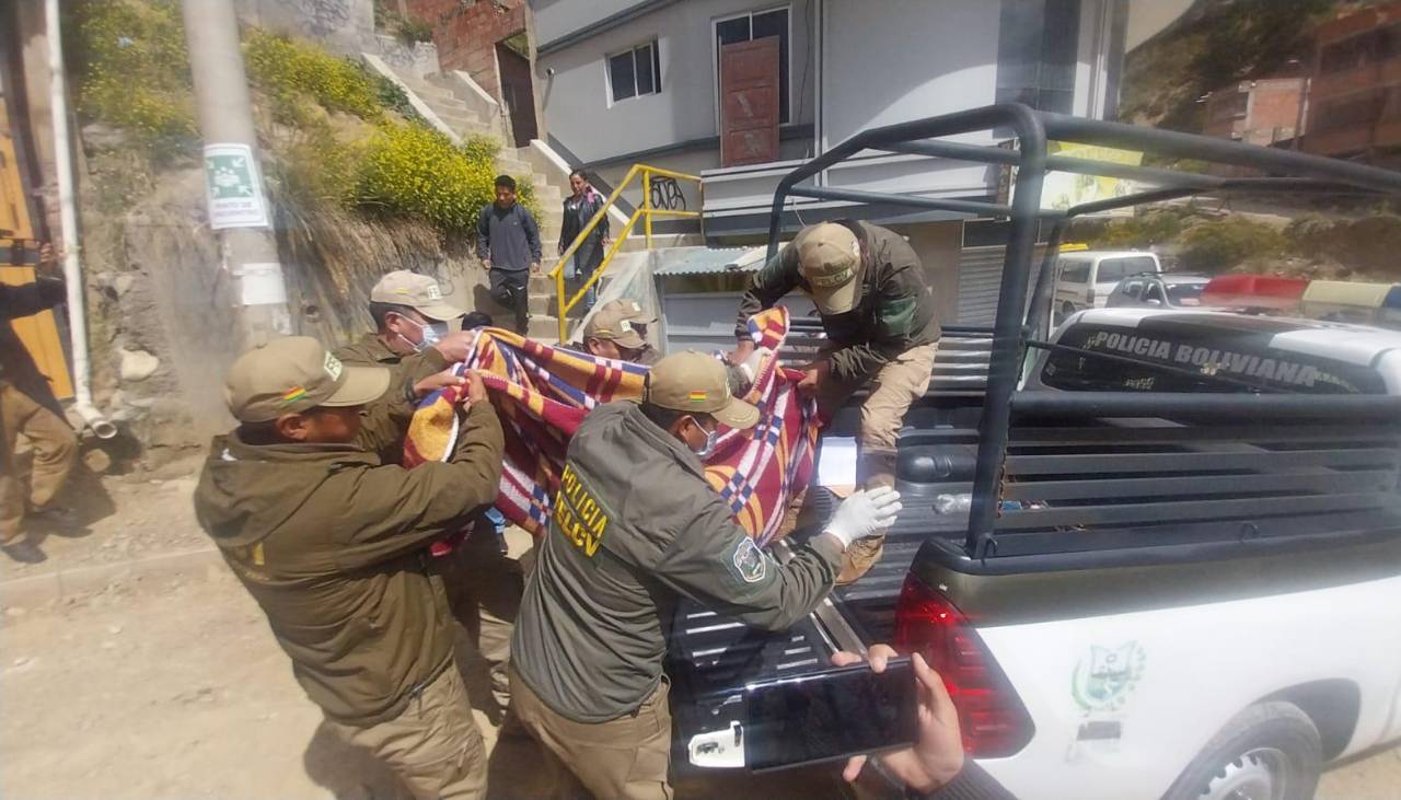 El asesino de Maribel burló la orden de alejamiento y trepó un muro para cometer el crimen: Esto es lo que se sabe del caso