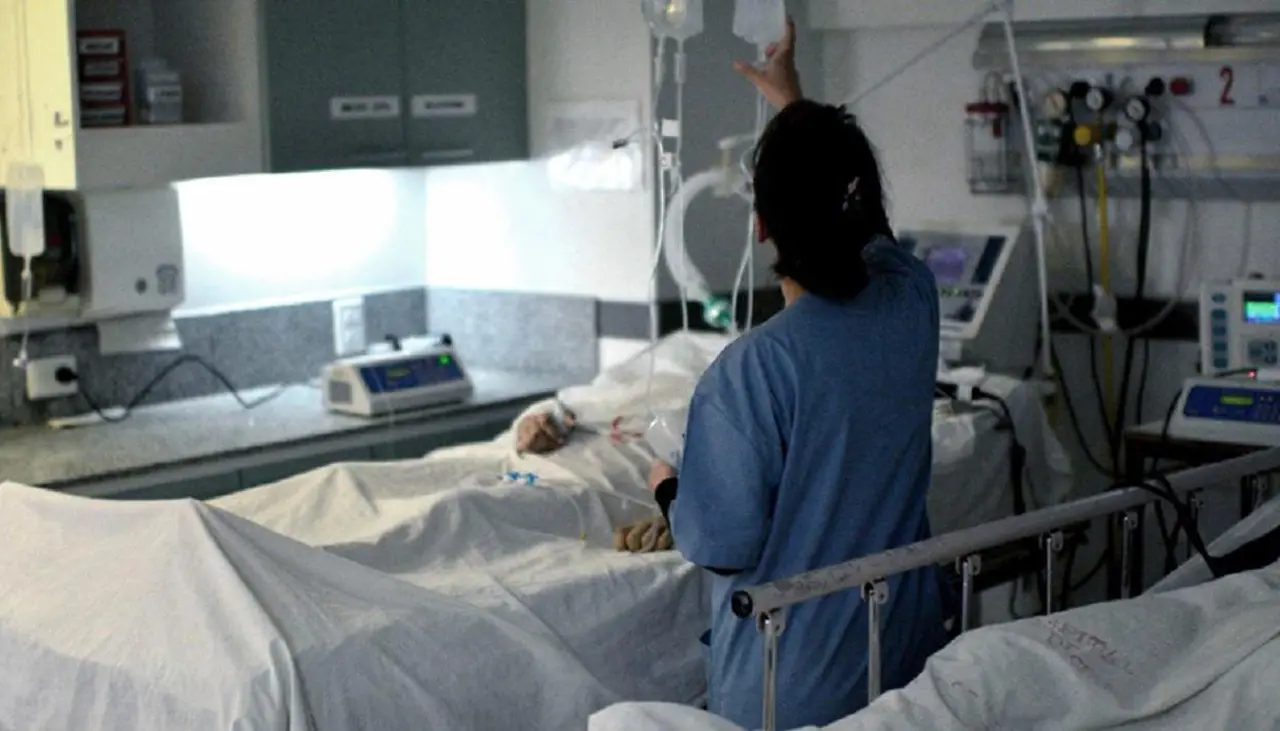 Una de las adolescentes atropelladas tiene múltiples fracturas y la cuenta en el hospital ya supera los Bs 152 mil