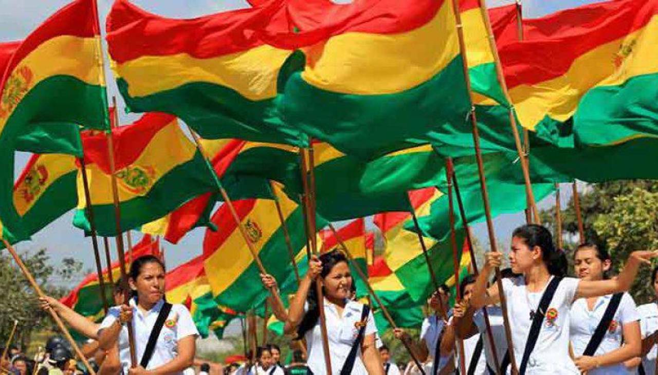 Esto dice el decreto que dicta doble feriado por el Bicentenario de Bolivia